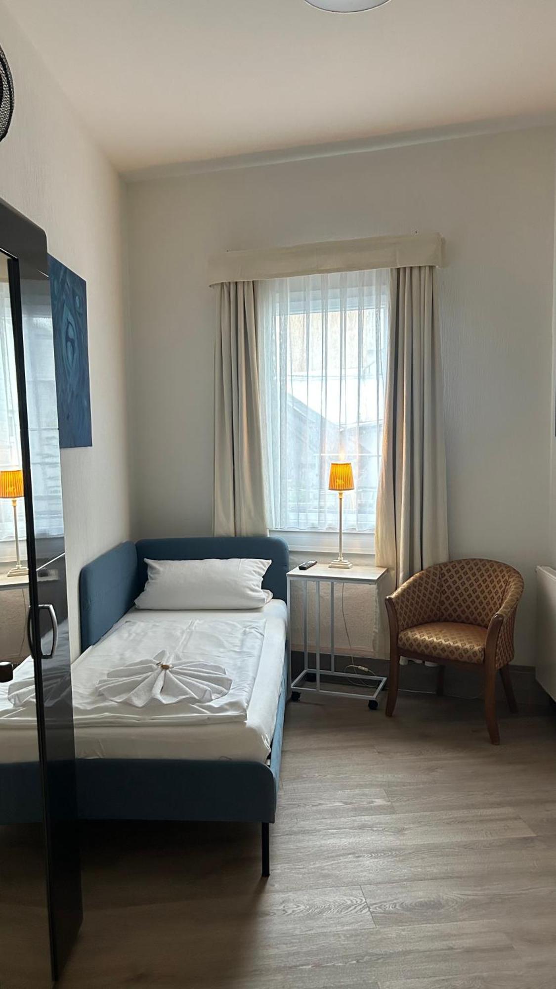בופארד Hotel Ohm Patt מראה חיצוני תמונה